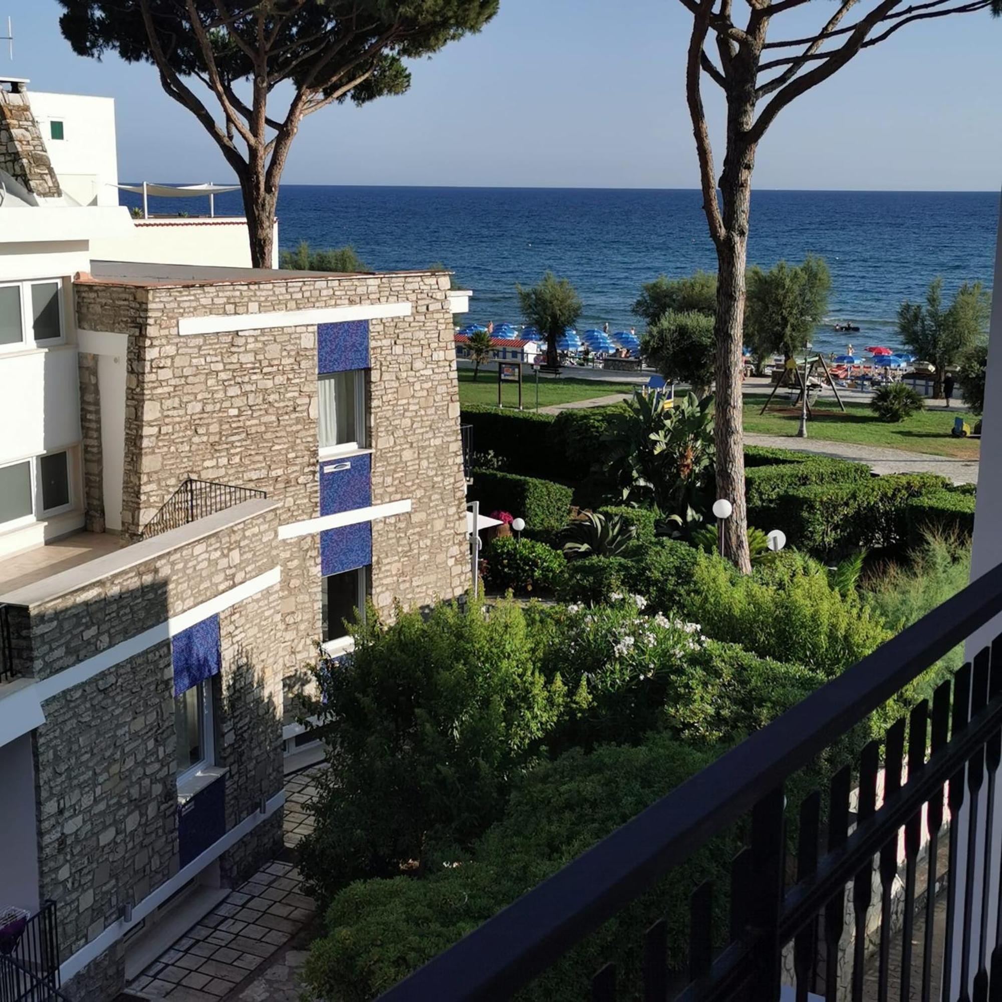 Il Volo Bed & Breakfast Sperlonga Exterior photo